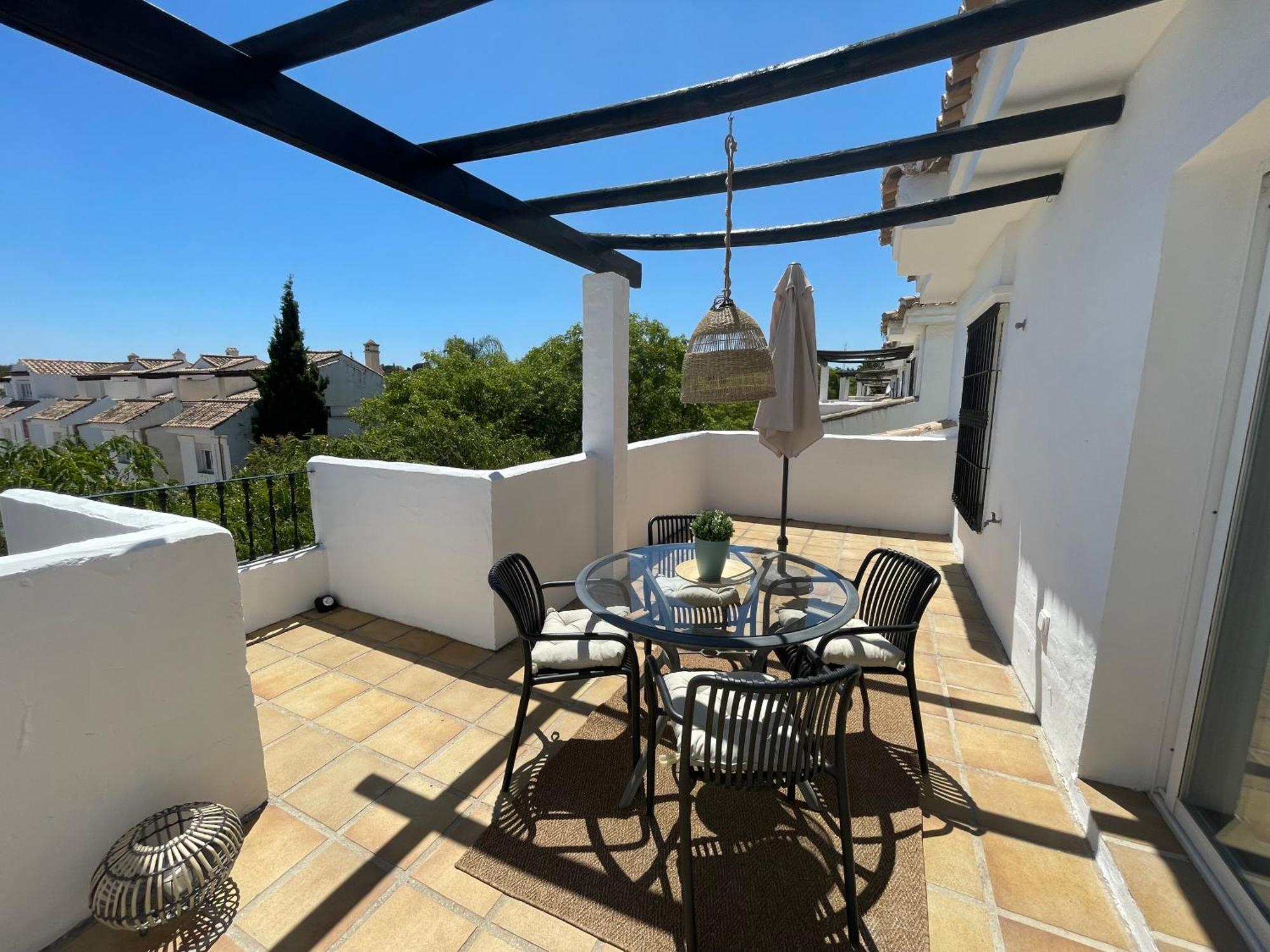 Apartamentos y casas SERINAMAR- Banús, Marbella Luaran gambar